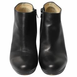 Christian Louboutin Ankle Boots In Black Calfskin Leather 9 Christian Louboutin Ankle Boots In Black Calfskin Leather -winter shoes Sales 2023 862289 3