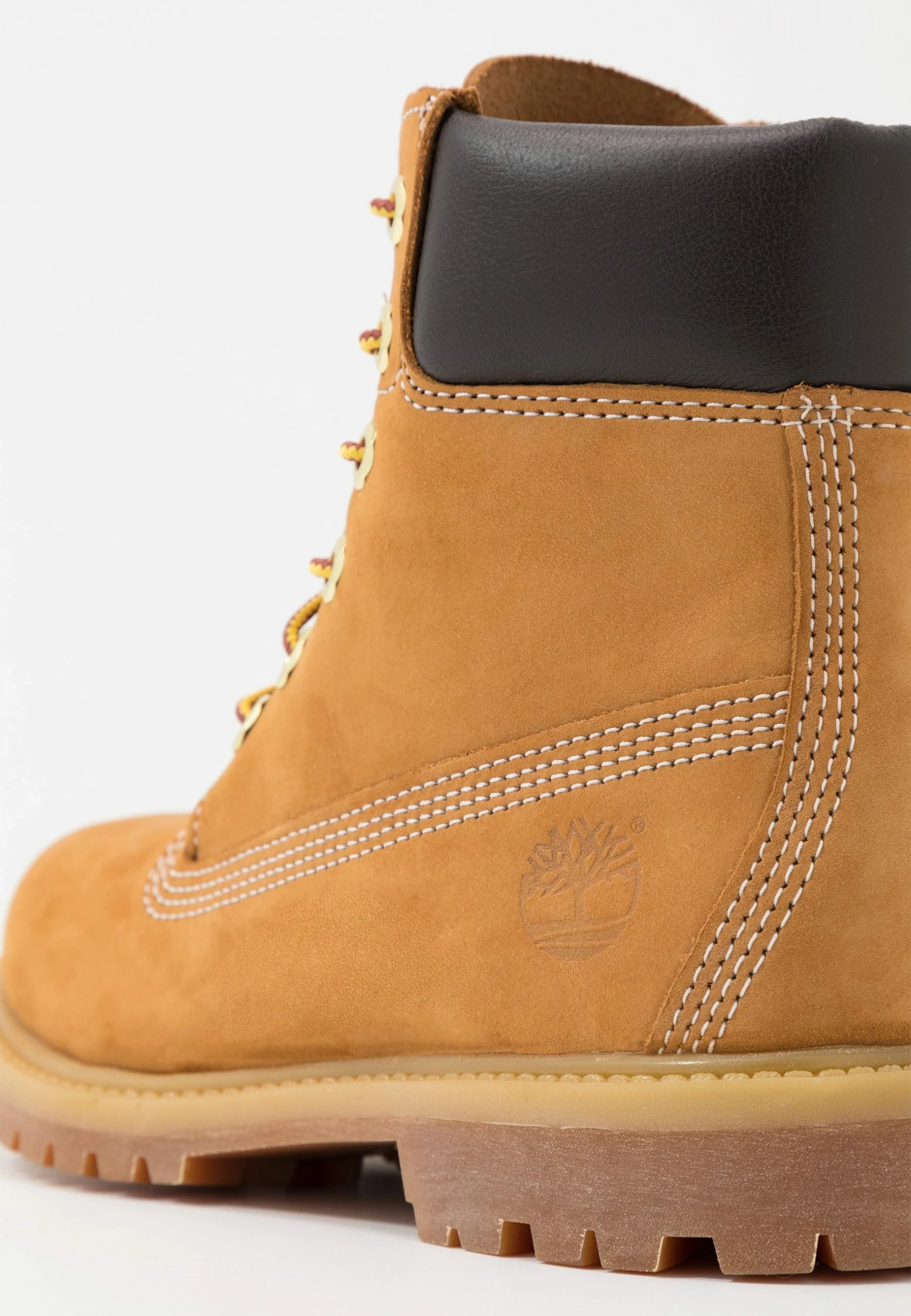 Timberland 6In Premium Boot- Lace-Up Ankle Boots - Wheat 3 Timberland 6In Premium Boot- Lace-Up Ankle Boots - Wheat - Image 3
