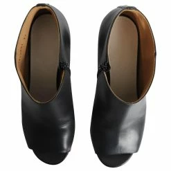 Maison Martin Margiela Maison Margiela Peep Toe Ankle Boots In Black Leather -winter shoes Sales 2023 882432 5