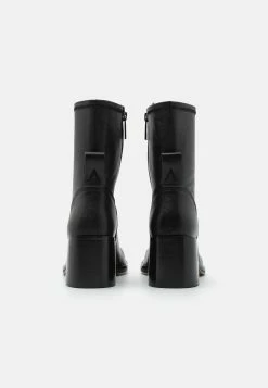 Mimi - Classic Ankle Boots -winter shoes Sales 2023 8e7d6a3caae842d7847dcafbf36e6763