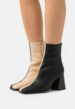 ALOHAS South Bicolor Corn - Classic Ankle Boots - Black