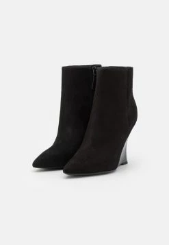 Tory Burch Sculpted Wedge - Wedge Ankle Boots - Nero -winter shoes Sales 2023 96e9cb63857844f19f1b315096277d6c