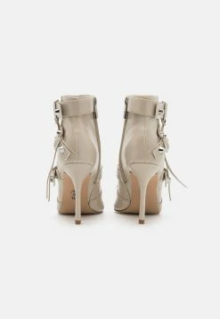 Steve Madden Fortitude - Classic Ankle Boots - Bone 9 Steve Madden Fortitude - Classic Ankle Boots - Bone -winter shoes Sales 2023 a202499ec39b4d8a85b907784ae56561