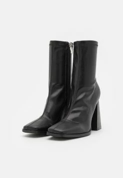 Raid Nadia - Classic Ankle Boots - Black -winter shoes Sales 2023 a2537e88fc5e4c3285e58d95f9769270