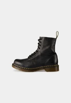 Dr. Martens 1460 Pascal - Lace-Up Ankle Boots