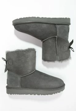 Ugg Mini Bailey Bow - Classic Ankle Boots - Grey -winter shoes Sales 2023 a9c3523a6a8d4e6b9251700f6f33cbbb