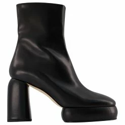 Aeyde Emmy Boots In Black Leather
