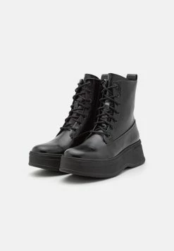Calvin Klein Pitched Combat- Lace-Up Ankle Boots - Black 8 Calvin Klein Pitched Combat- Lace-Up Ankle Boots - Black -winter shoes Sales 2023 b15e7598377345f586c866c1bc2e633f