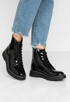 Madden Girl Kurrt - Lace-Up Ankle Boots