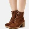 Clarks Clarkwell Lace - Lace-Up Ankle Boots - British Tan