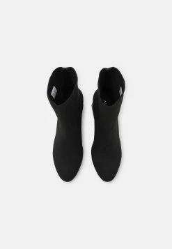 Aldo Rowallan - Classic Ankle Boots - Black -winter shoes Sales 2023 b7a5dd0e4ca14d7ea69a9a6bb99adb5c