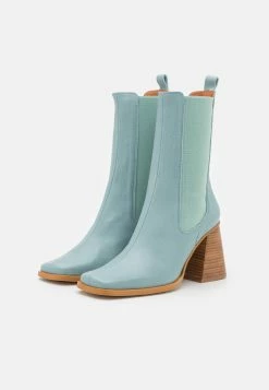 ANGEL ALARCON Classic Ankle Boots - Classic Ankle Boots -winter shoes Sales 2023 b84ffe5f0ad44ef7ac5998b4d07f6710