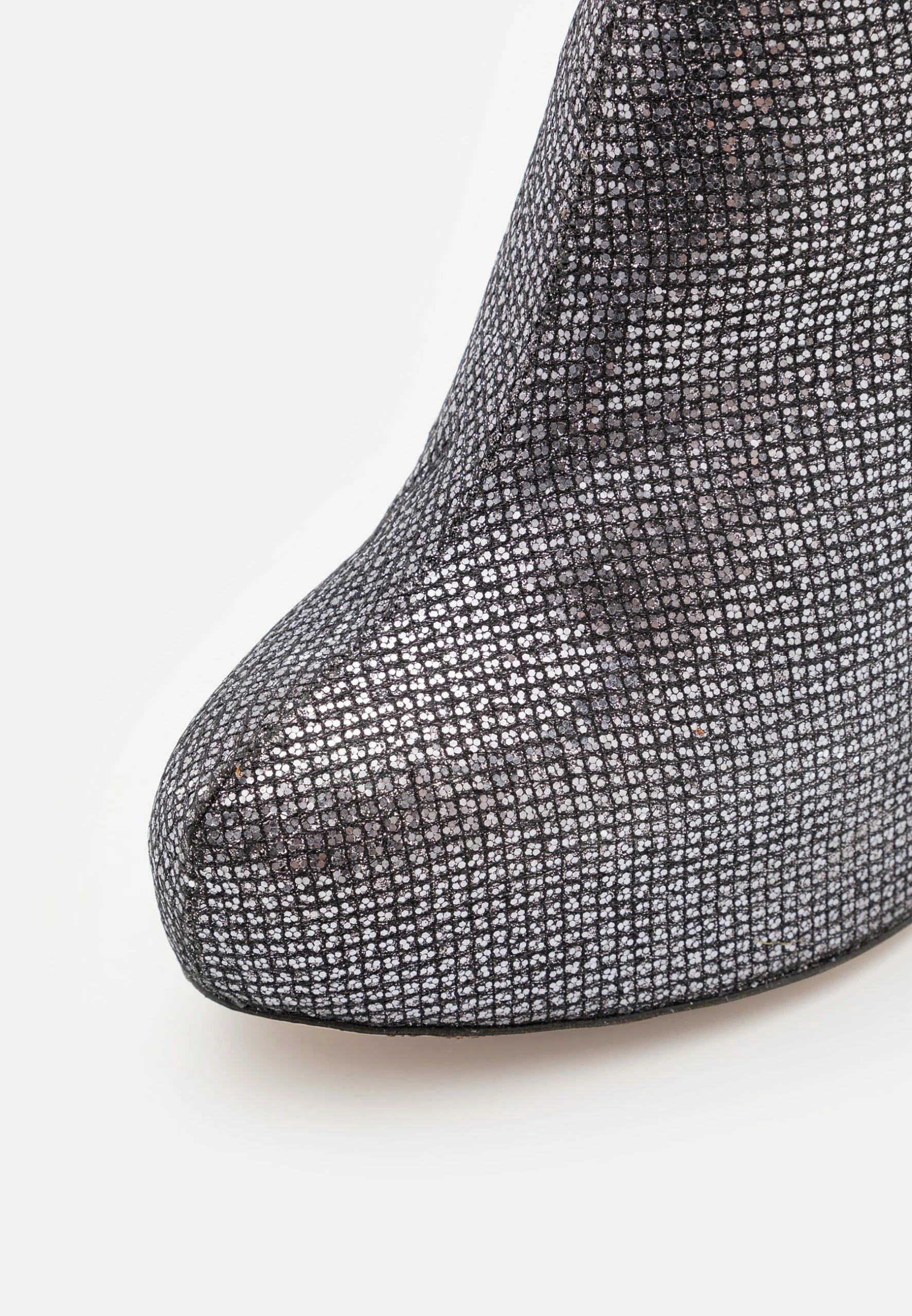 Minnie Bootie - Platform Ankle Boots 7 Minnie Bootie - Platform Ankle Boots - Image 7