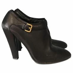 MIU MIU Ankle Boots T.eu 37 Leather Black