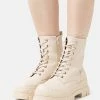 Even&Odd Lace-Up Ankle Boots - Beige