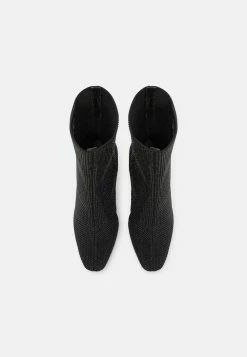 Aldo Delylah - Classic Ankle Boots 11 Aldo Delylah - Classic Ankle Boots -winter shoes Sales 2023 cacad826e4e64e05948ca7b3cc41ba95