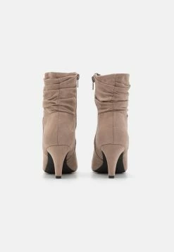 Classic Ankle Boots - Classic Ankle Boots 9 Classic Ankle Boots - Classic Ankle Boots -winter shoes Sales 2023 cfeae672aa084b0d9427c511ecdf39e5