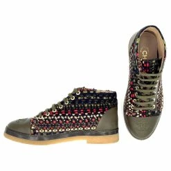 Chanel Ankle Boots In Green Leather And Tweed With Cs On Fronts