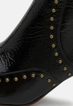 Chie Mihara Adis - Classic Ankle Boots - Bronce -winter shoes Sales 2023 d41d1d55f6d748eaa8374e77b0b1e274