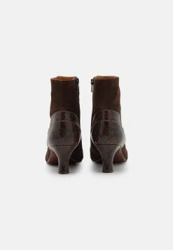 Chie Mihara Vaiven - Classic Ankle Boots -winter shoes Sales 2023 d42c89a851d840b5bb063f3b5c70dae4