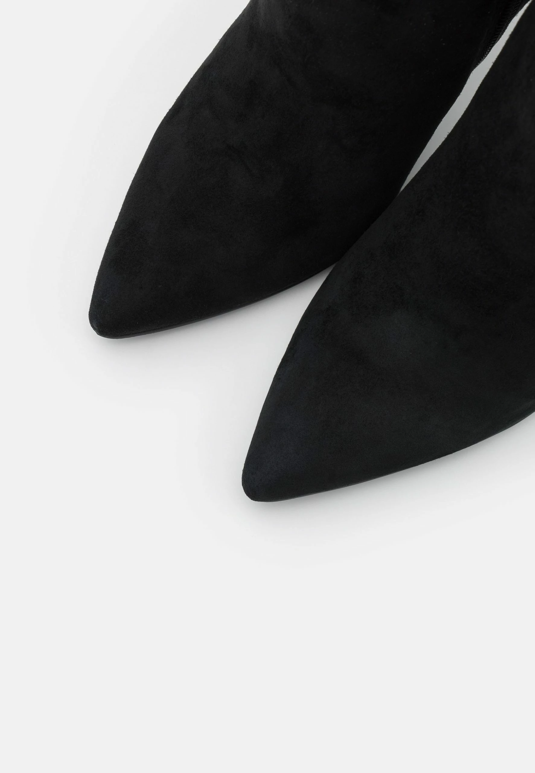 Steve Madden Clovers - Classic Ankle Boots 6 Steve Madden Clovers - Classic Ankle Boots - Image 6