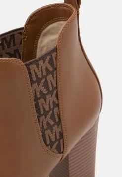 MICHAEL Michael Kors Evaline Heeled - High Heeled Ankle Boots - Luggage 13 MICHAEL Michael Kors Evaline Heeled - High Heeled Ankle Boots - Luggage -winter shoes Sales 2023 da08a76b4f9449129a317ae978a89bf9