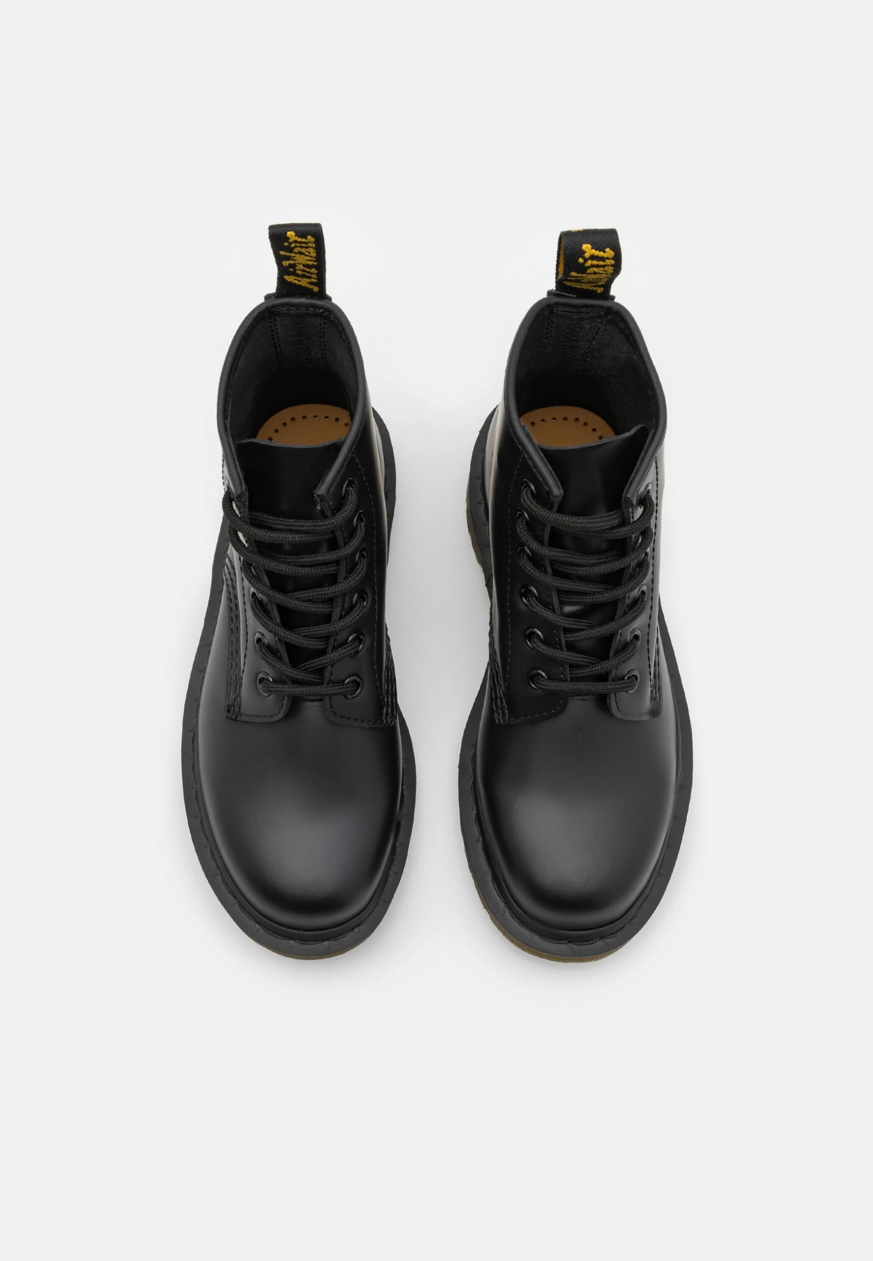 Dr. Martens 101 6 Eye Boot Unisex - Lace-Up Ankle Boots - Black 4 Dr. Martens 101 6 Eye Boot Unisex - Lace-Up Ankle Boots - Black - Image 4