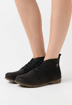 El Naturalista Ankle Boots - Pleasant Black