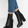 Steve Madden Latch - High Heeled Ankle Boots - Black