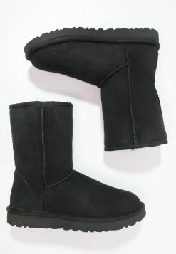 Ugg Classic Short - Classic Ankle Boots - Black -winter shoes Sales 2023 e4c1221fe7554a3a82268242488d014f