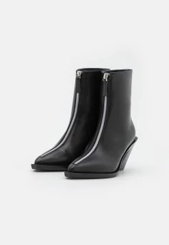 ELLEME Eclair Zipper Boots- Cowboy/Biker Ankle Boot - Black -winter shoes Sales 2023 e650403f432141f5b5b40d01a926defe