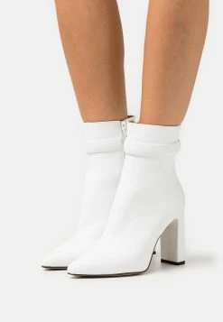 Zign Leather - Classic Ankle Boots - White