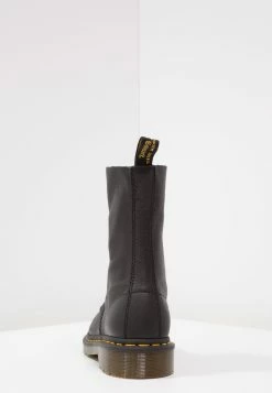 Dr. Martens 1490 10 Eye Virginia - Lace-Up Ankle Boots -winter shoes Sales 2023 ed5f2936178b4d208fa609f9f29ddedd