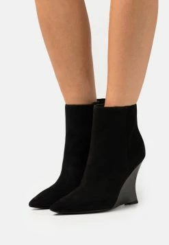 Tory Burch Sculpted Wedge - Wedge Ankle Boots - Nero