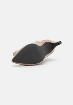 Classic Ankle Boots - Classic Ankle Boots 10 Classic Ankle Boots - Classic Ankle Boots -winter shoes Sales 2023 f21dbaf0af2c4282b85cb67798a45026