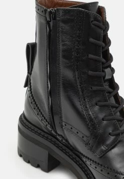 See By Chloé Ariia - Lace-Up Ankle Boots - Black -winter shoes Sales 2023 f84d6324c4f1467c859d2985d36cc4c7