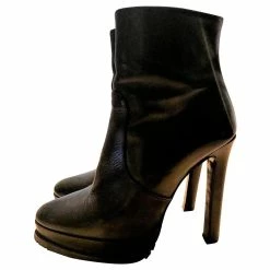 Zara Ankle Boots With Black Leather