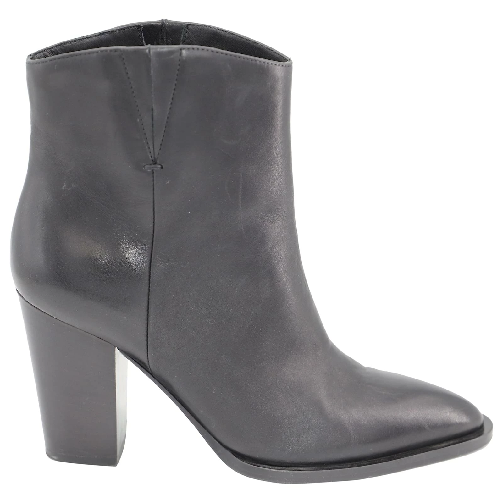 Vince Erving Ankle Boots In Black Leather 1 Vince Erving Ankle Boots In Black Leather